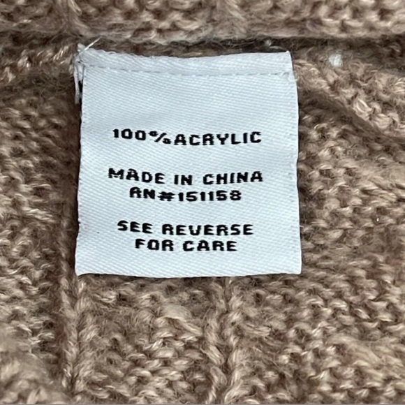 525 Sweater - Picture 7 of 7